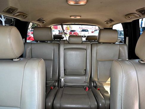 Used 2012 Toyota Sequoia SR5 RWD image 29