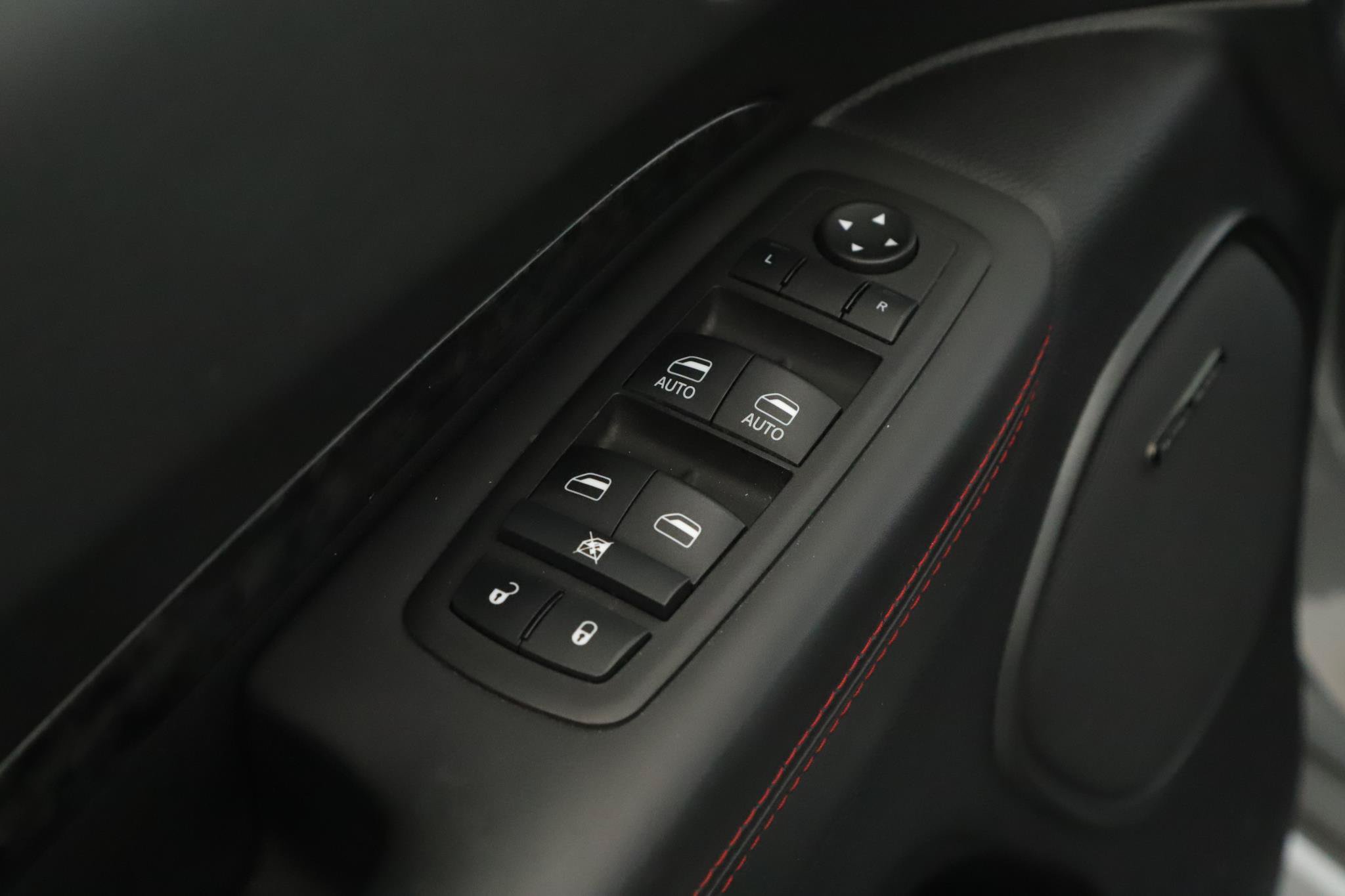 Used 2023 Dodge Durango R/T AWD/4WD image 9