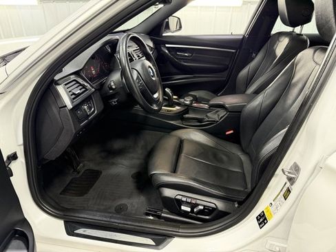 Used 2018 BMW 330i xDrive Sedan image 11