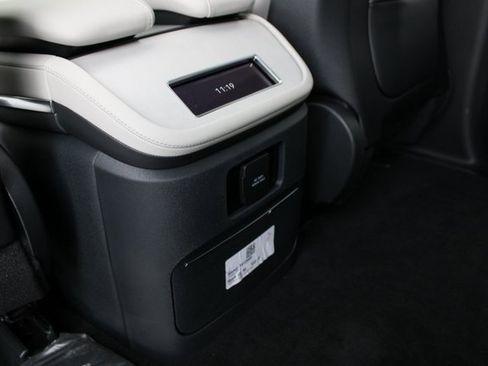 New 2026 Lincoln Navigator Reserve image 42