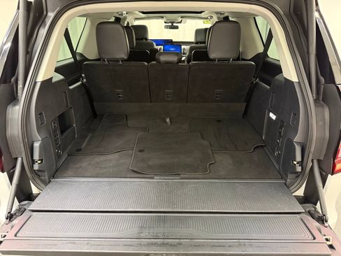 Used 2025 Ford Expedition Max Platinum AWD/4WD image 5