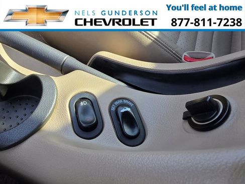 Used 2000 Ford Mustang GT RWD image 19