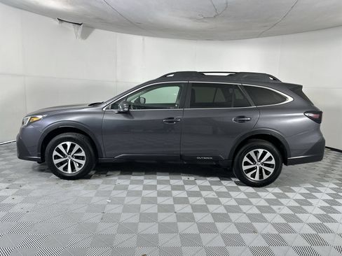Used 2021 Subaru Outback Premium AWD/4WD image 5