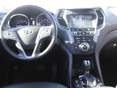 Used 2018 Hyundai Santa Fe Sport image 42