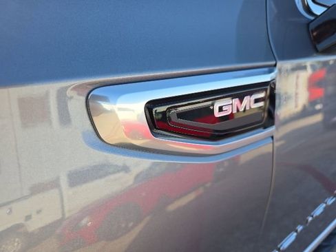Used 2021 GMC Yukon XL Denali w/ Max Trailering Package AWD/4WD image 10