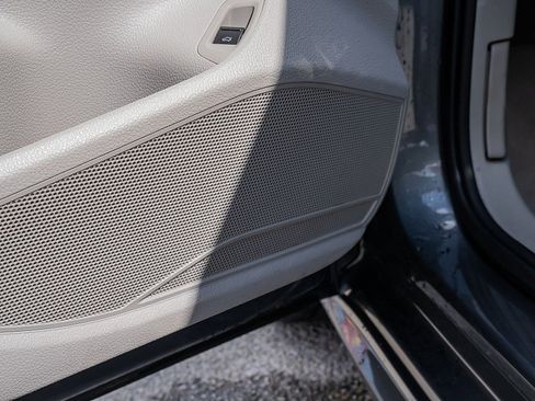 Used 2015 Volkswagen Passat TDI SE image 34