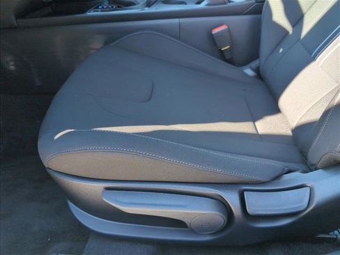 New 2026 Hyundai Elantra Sport image 4