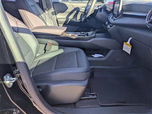 New 2026 Chevrolet Equinox LT image 40