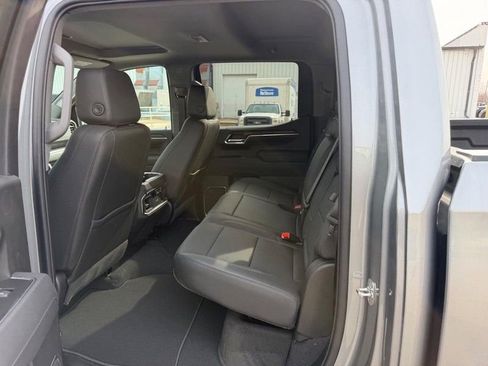 New 2026 GMC Sierra 1500 SLT w/ SLT Premium Plus Package image 7