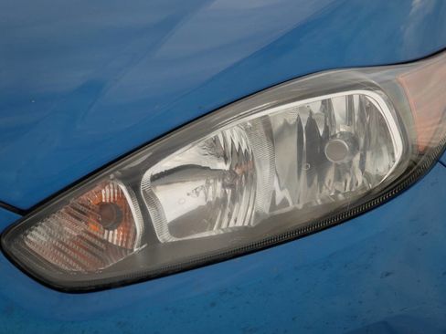 Used 2014 Ford Fiesta SE w/ Equipment Group 201A FWD image 15