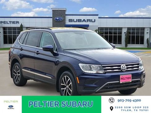 Used 2021 Volkswagen Tiguan SE image 1