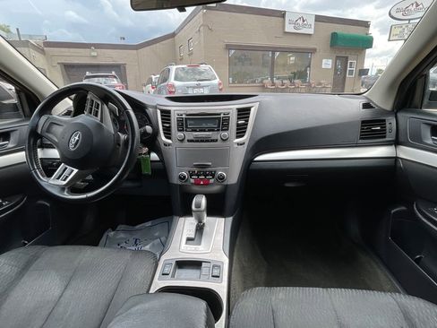 Used 2012 Subaru Outback 2.5i Premium w/ All-Weather Pkg AWD/4WD image 16