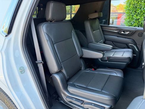 Used 2023 GMC Yukon Denali AWD/4WD image 41