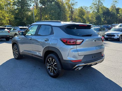 Used 2025 Chevrolet TrailBlazer ACTIV w/ Convenience Package image 4