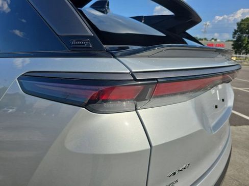 Used 2025 Jeep Wagoneer S Limited image 34