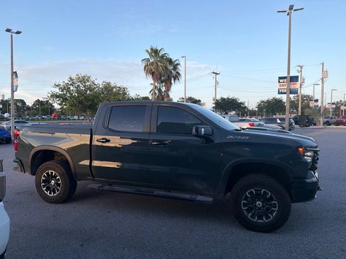 Used 2025 Chevrolet Silverado 1500 ZR2 w/ Technology Package AWD/4WD image 3