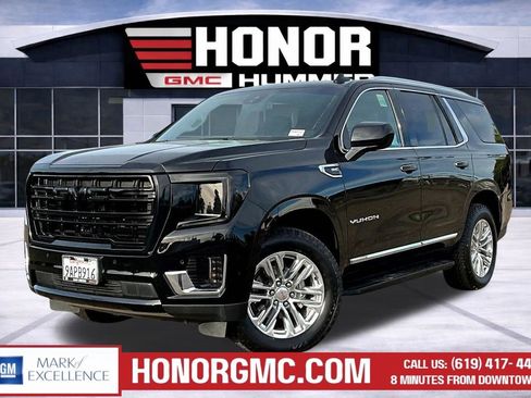 Used 2023 GMC Yukon SLT image 3