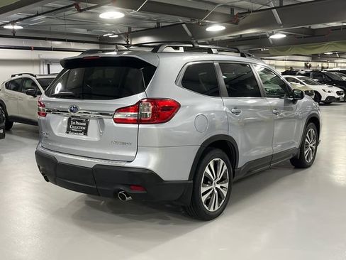 Used 2019 Subaru Ascent Premium AWD/4WD image 2