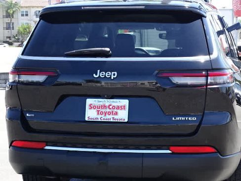 Used 2021 Jeep Grand Cherokee L Limited RWD image 15