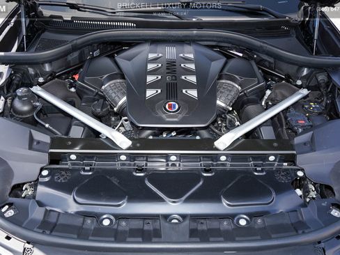 Used 2024 BMW ALPINA XB7 AWD/4WD image 41