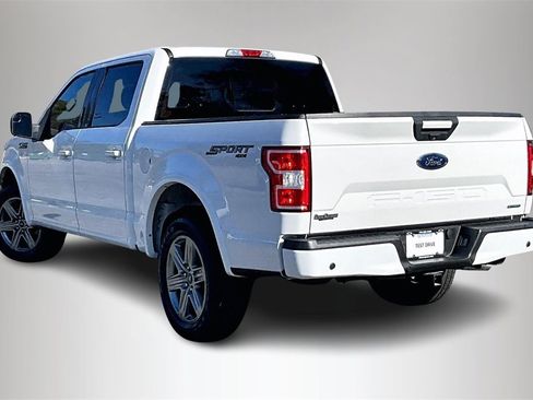 Used 2018 Ford F150 XLT w/ Equipment Group 302A Luxury image 4