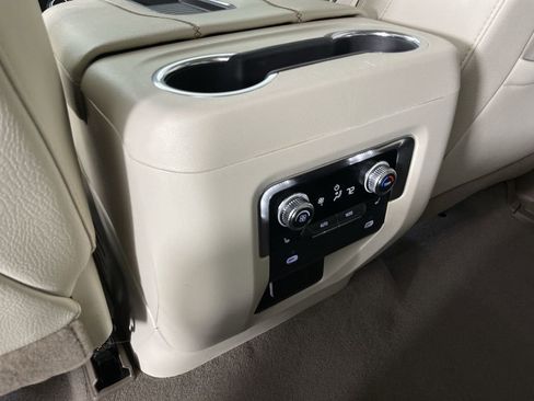 Used 2024 GMC Yukon Denali w/ Max Trailering Package image 21