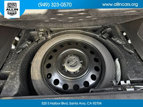 Used 2012 Chevrolet Equinox LT w/ Driver Convenience Package image 17