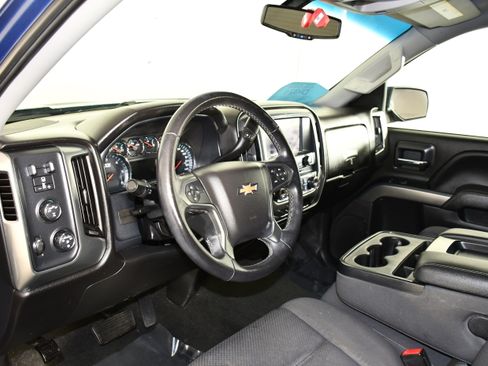 Used 2018 Chevrolet Silverado 1500 LT w/ All Star Edition AWD/4WD image 42