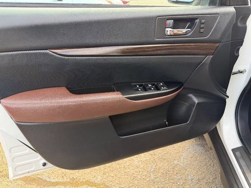 Used 2013 Subaru Outback 3.6R Limited image 26