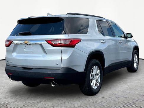 Used 2020 Chevrolet Traverse LT FWD image 6