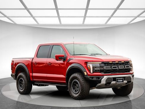 Used 2025 Ford F150 Raptor image 5