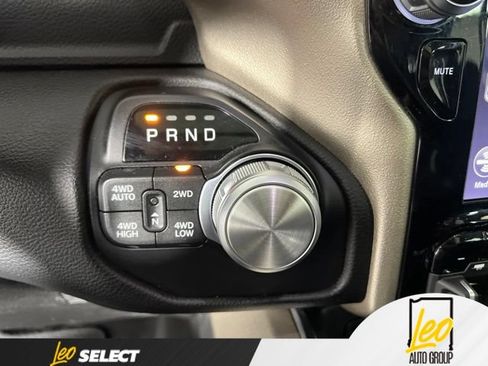 Used 2019 RAM 1500 Laramie AWD/4WD image 23