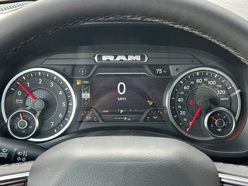 New 2026 RAM 1500 Laramie AWD/4WD image 23