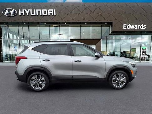 Used 2024 Kia Seltos S image 7