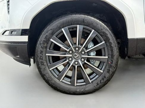 New 2026 Lexus GX 550 w/ Cold Area Package AWD/4WD image 43