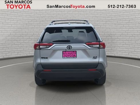 Used 2025 Toyota RAV4 XLE image 6