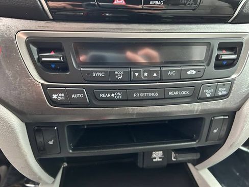 Used 2021 Honda Pilot EX-L image 25