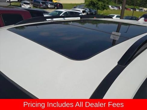Used 2025 Honda Pilot Elite image 5