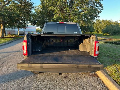 Used 2021 Ford F150 Lariat w/ Equipment Group 502A High AWD/4WD image 11