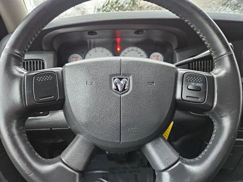 Used 2005 Dodge Ram 1500 Truck SLT w/ Trailer Tow Group image 2