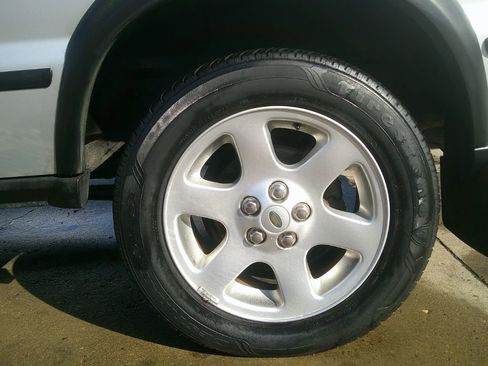 Used 2002 Land Rover Discovery SE image 21