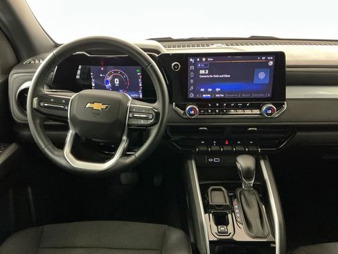 Used 2023 Chevrolet Colorado LT w/ LT Convenience Package II RWD image 12