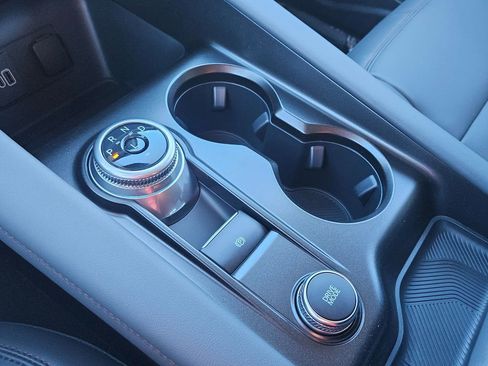 New 2026 Ford Explorer Active w/ Active Comfort Package image 19