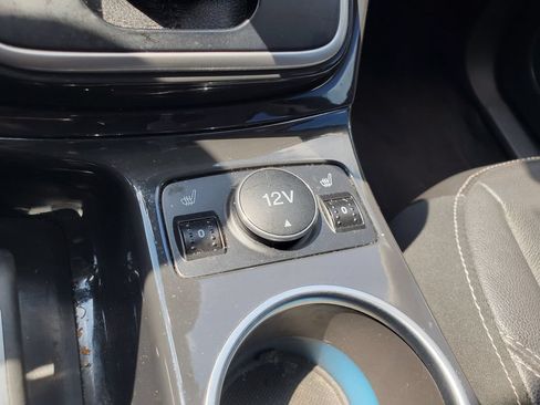 Used 2014 Ford Escape Titanium FWD image 23