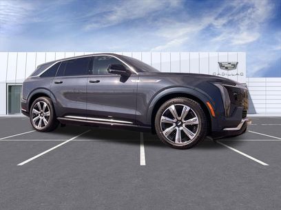 New 2025 Cadillac Escalade IQ Luxury 2