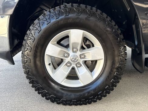 Used 2018 RAM 1500 Big Horn AWD/4WD image 18