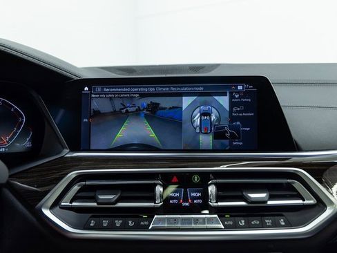 Used 2020 BMW X5 xDrive50i image 18