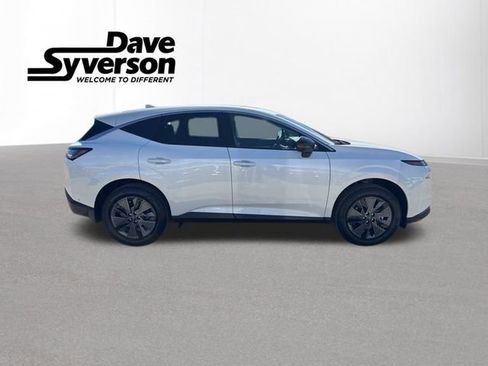 New 2025 Nissan Murano SL image 4