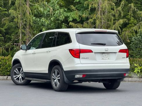 Used 2017 Honda Pilot EX-L image 4