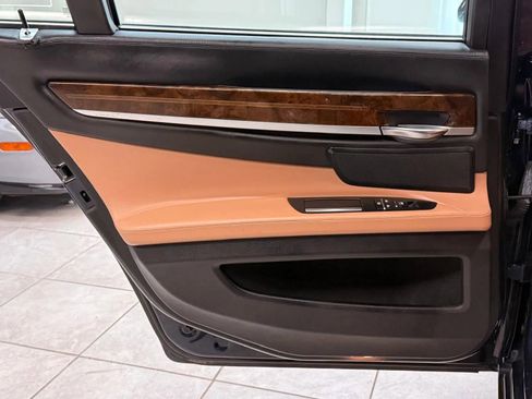 Used 2013 BMW 750i xDrive 750i xDrive Sedan 4D image 30